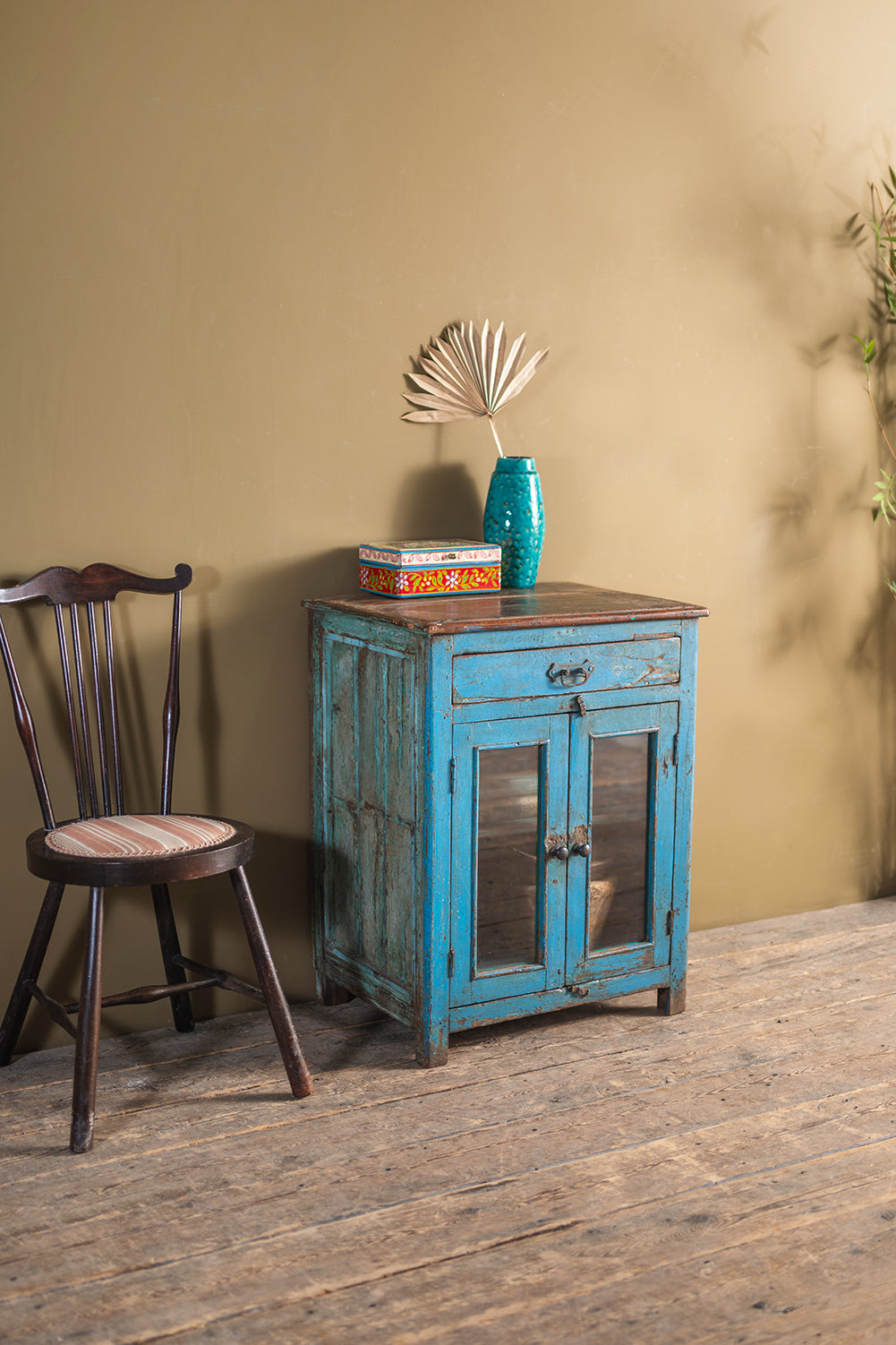 Vintage Blue Side Cabinet <p>W:64cm D:40cm H:69cm </p>