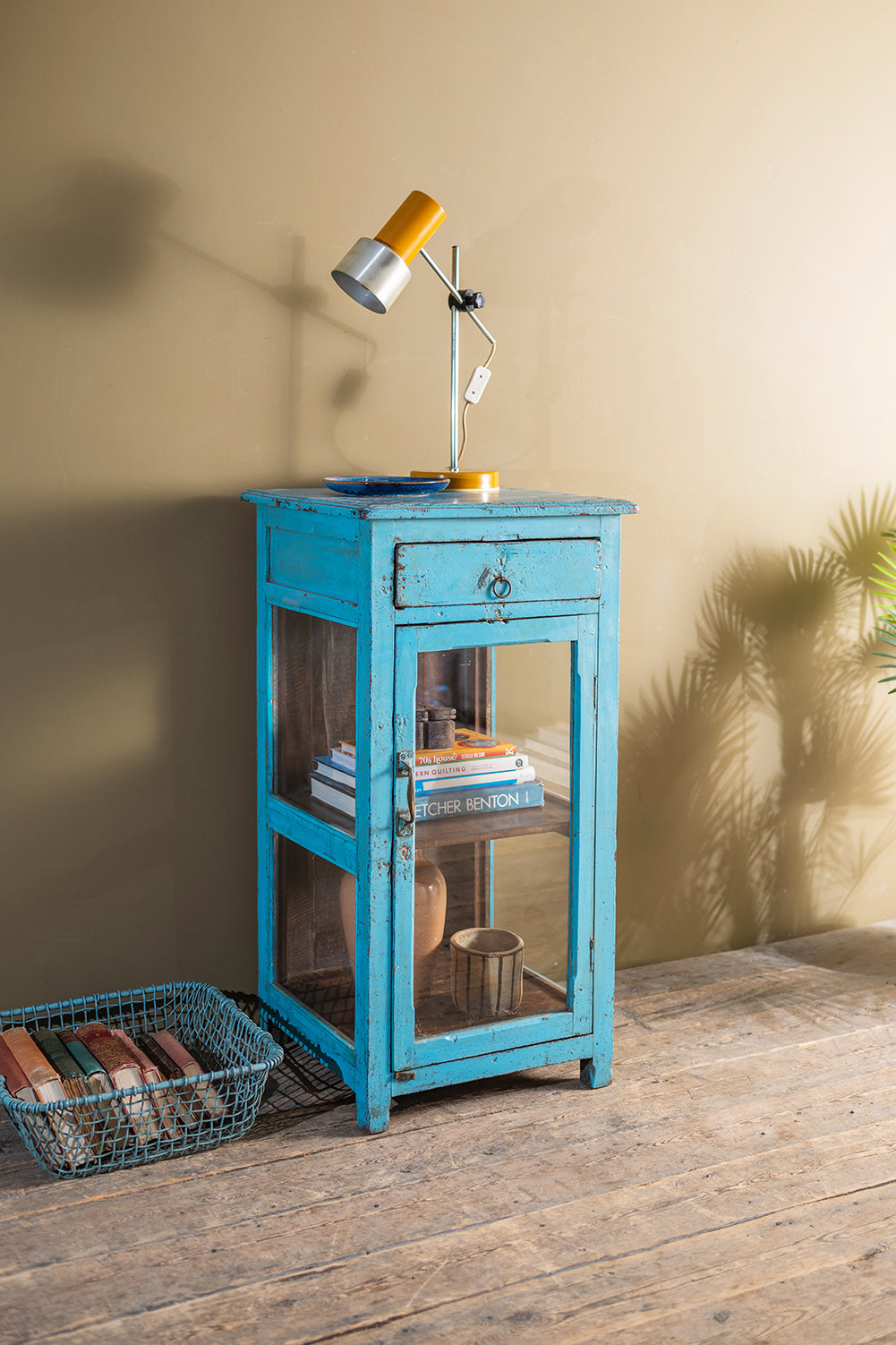 Vintage Blue Display Side Cabinet <p>W:48cm D:47cm H:97cm </p>