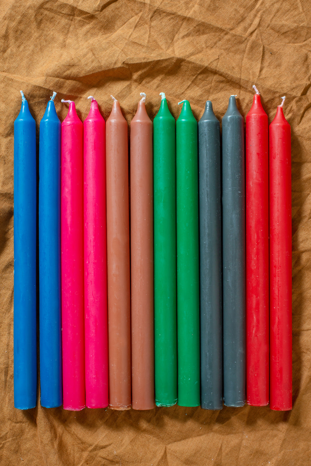 Winter Set of Twelve Coloured Dinner Candles – Ian Snow Ltd